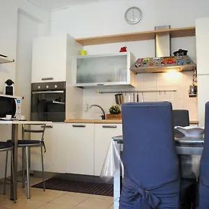Appartamento Bnbook- Milano/famagosta Flat, Milano