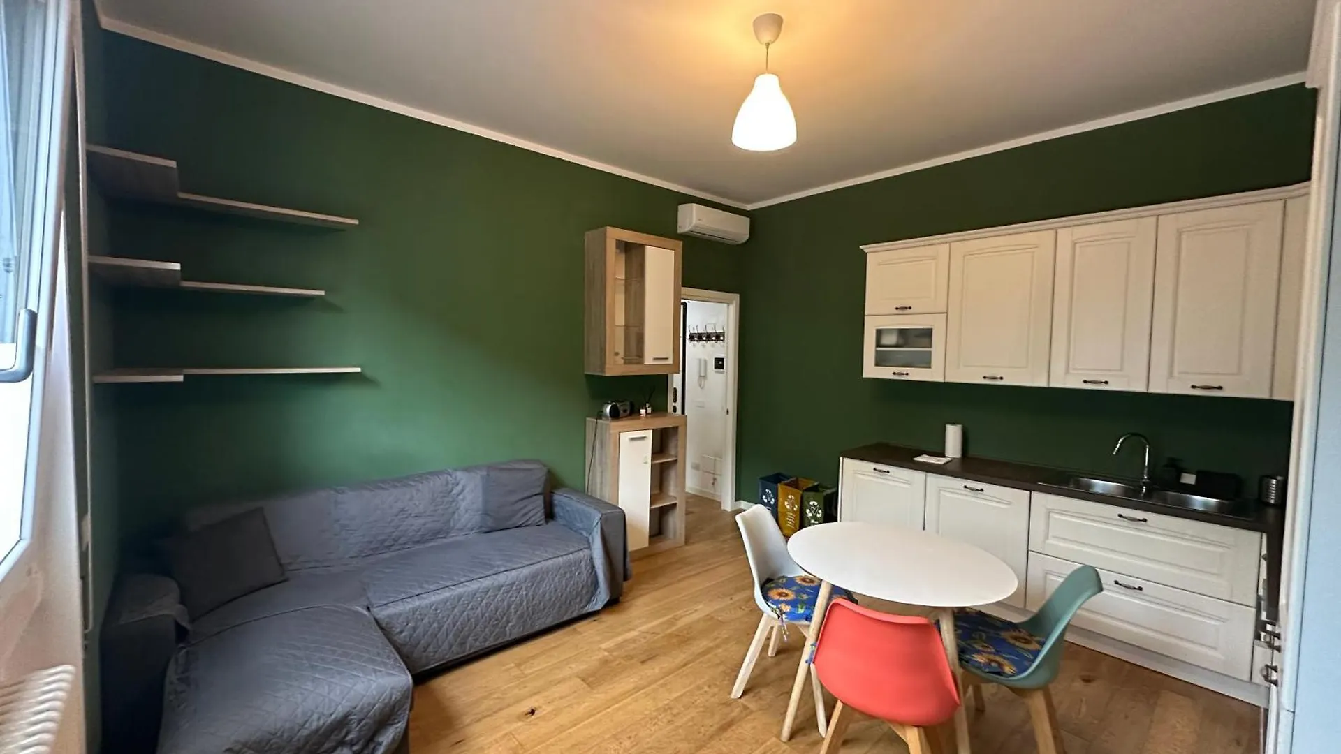 Metro Famagosta - Modern Suite Free Wifi & Parking Milano 0*,